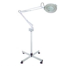 Nagyitós lámpa álló kerekes